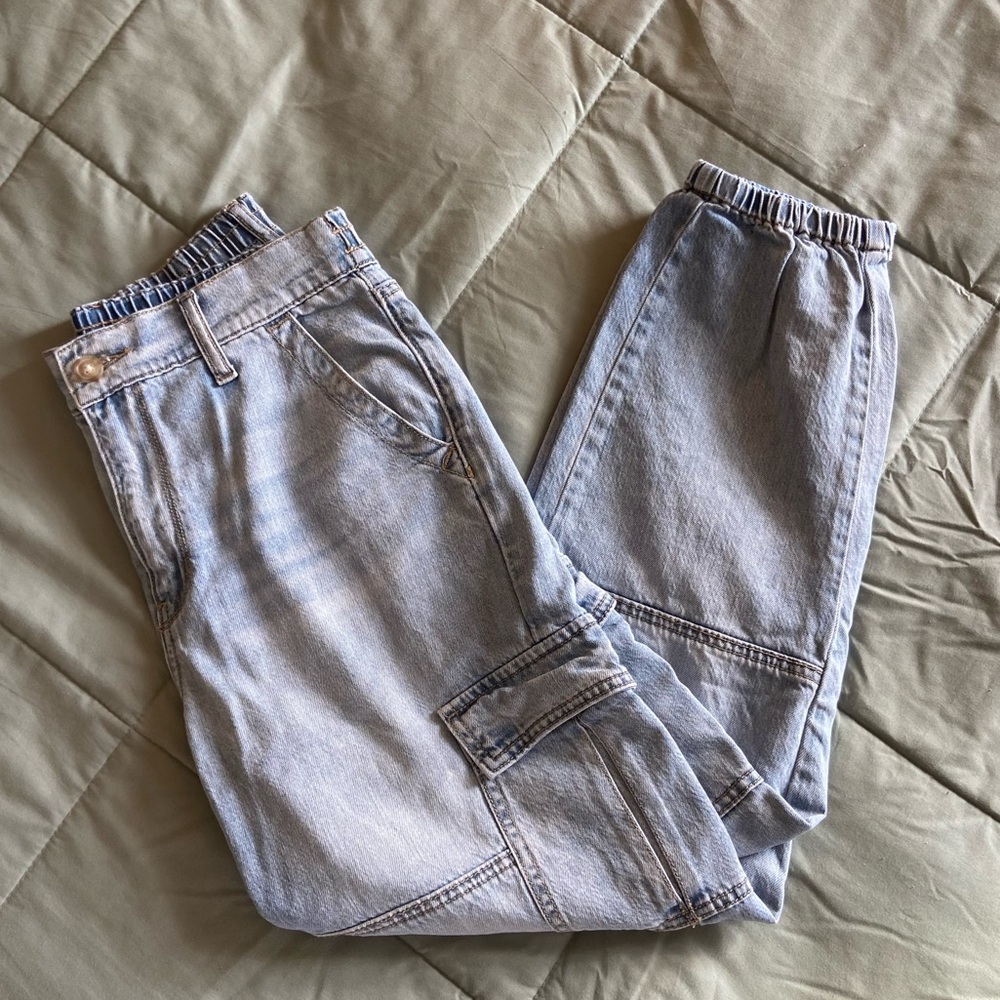 American Eagle Jogger Style Jeans, Women’s size 6